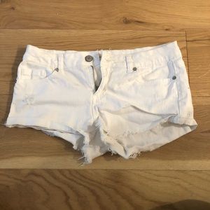 White blue asphalt shorts